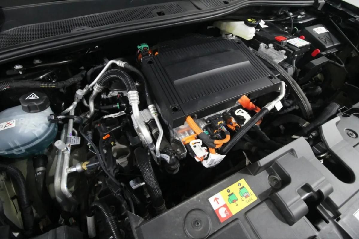 citroen-c4-2023-eletrico-0cc