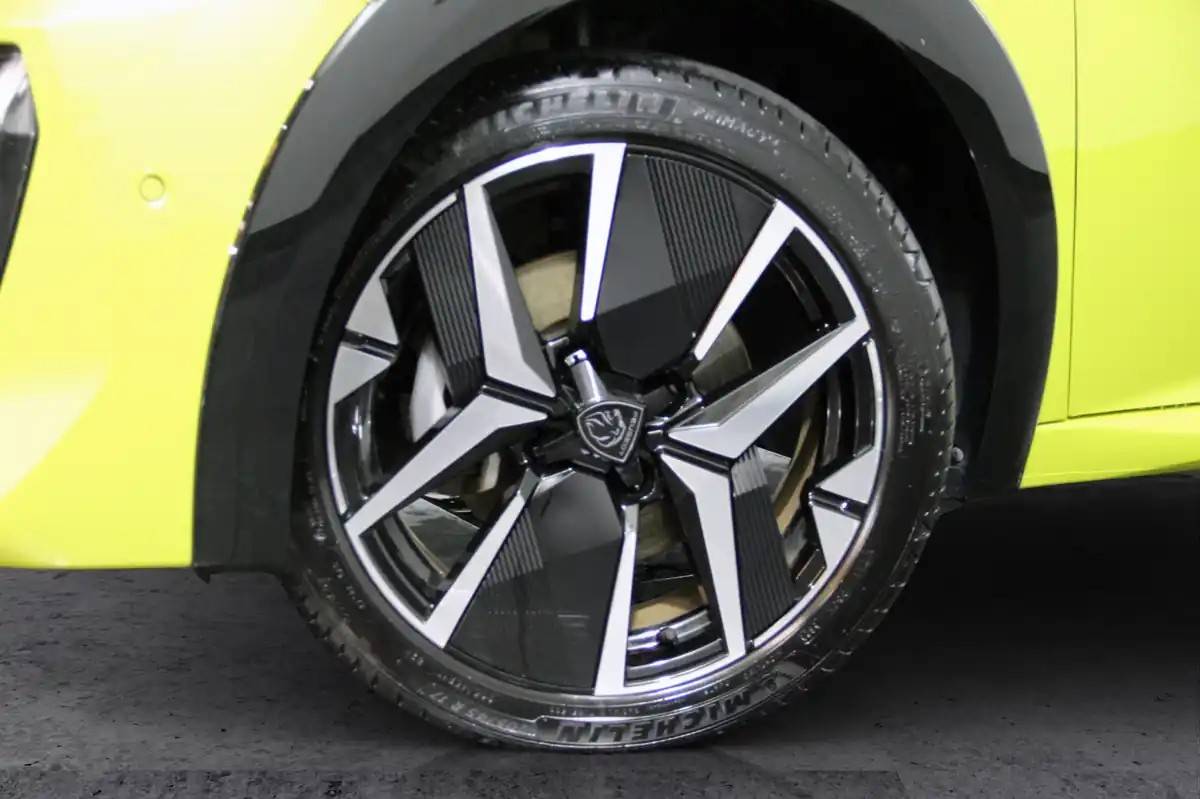 peugeot-e-208-2024-eletrico-0cc