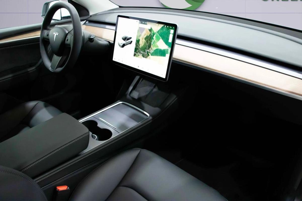 tesla-model-y-2023-eletrico-0cc