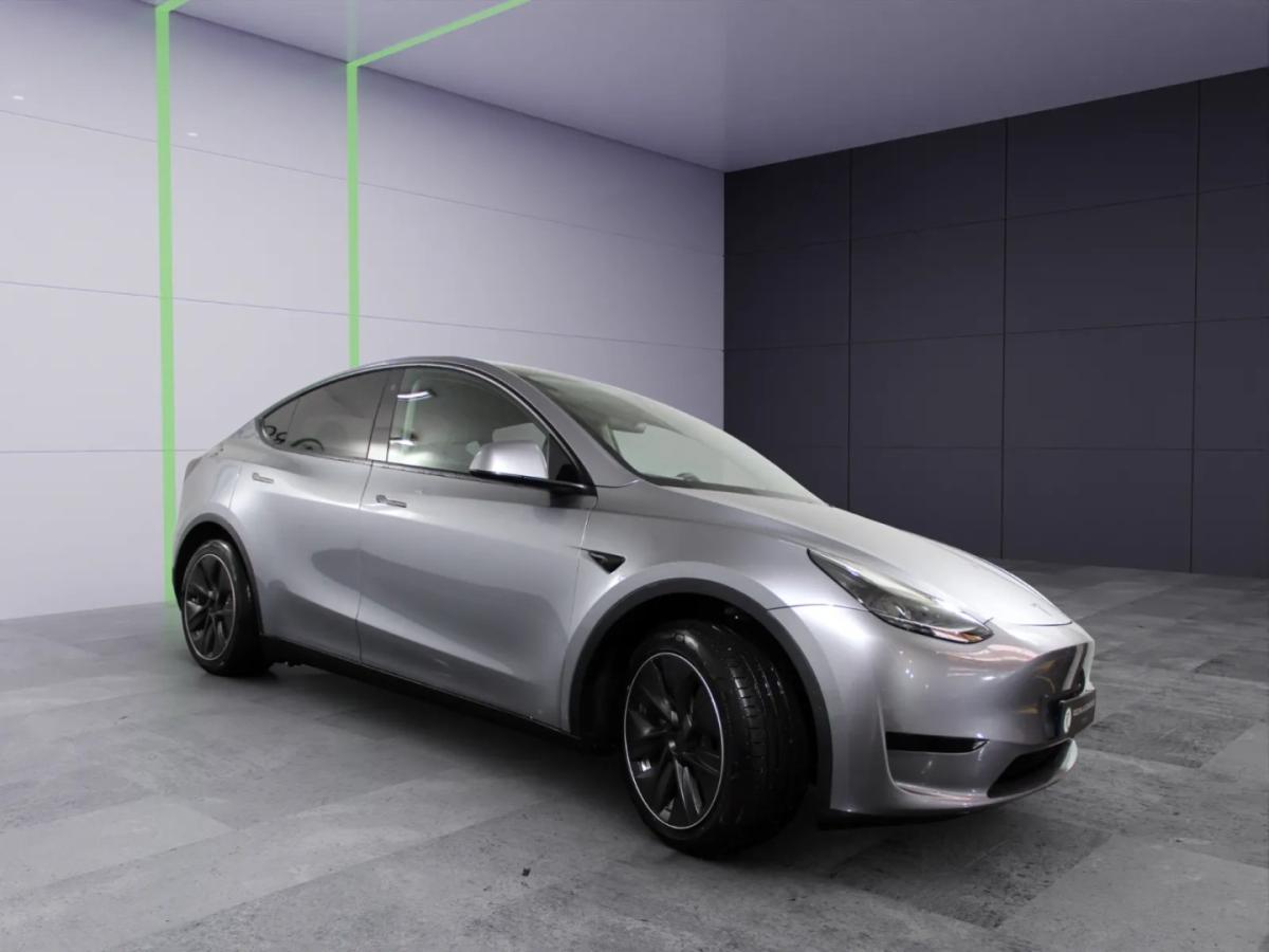 tesla-model-y-2023-eletrico-0cc