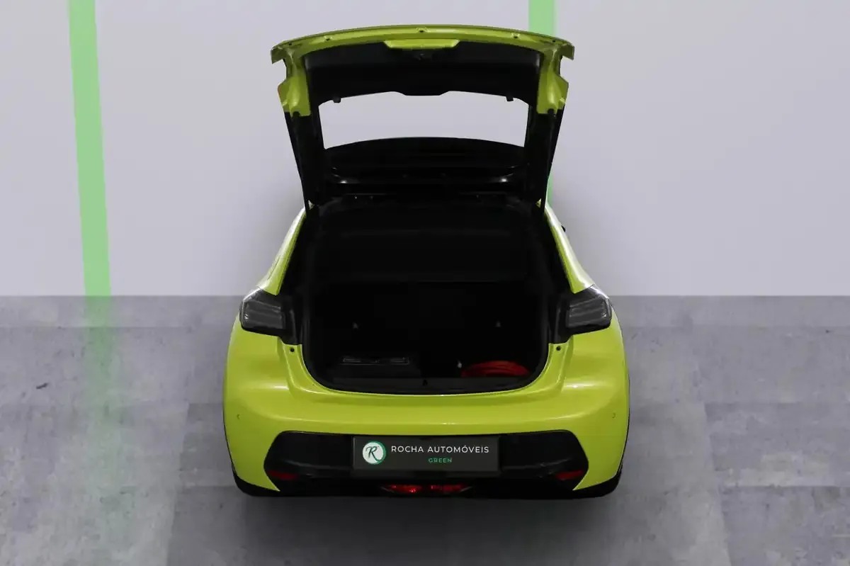 peugeot-e-208-2023-eletrico-0cc