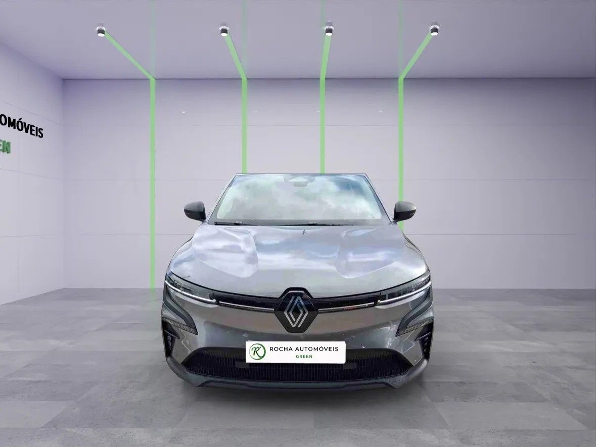 renault-megane-e-tech-2022-eletrico-0cc