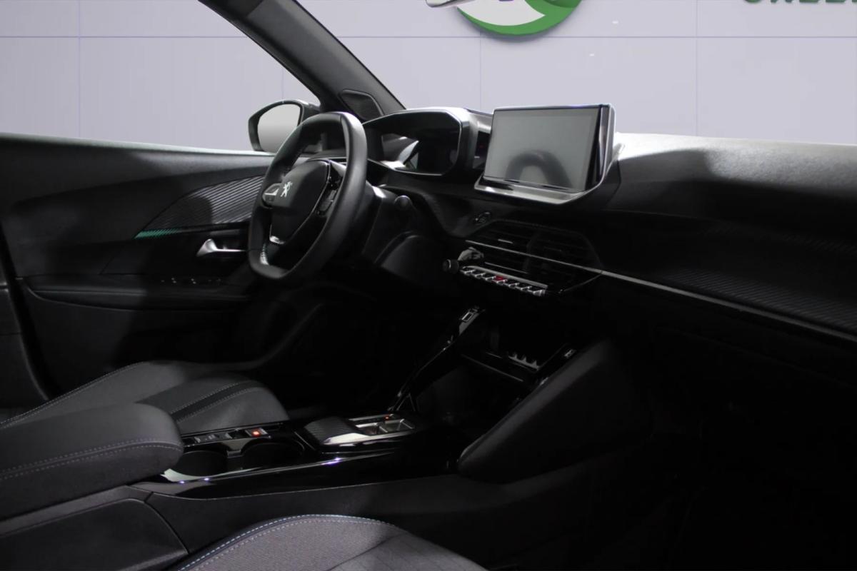 peugeot-e-2008-2023-eletrico-0cc