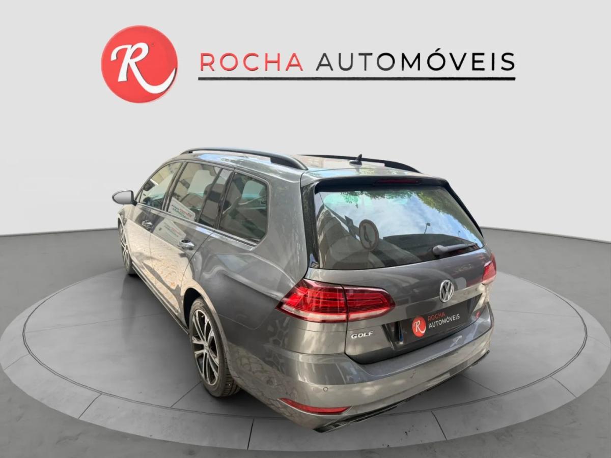 volkswagen-golf-variant-2019-diesel-1598cc