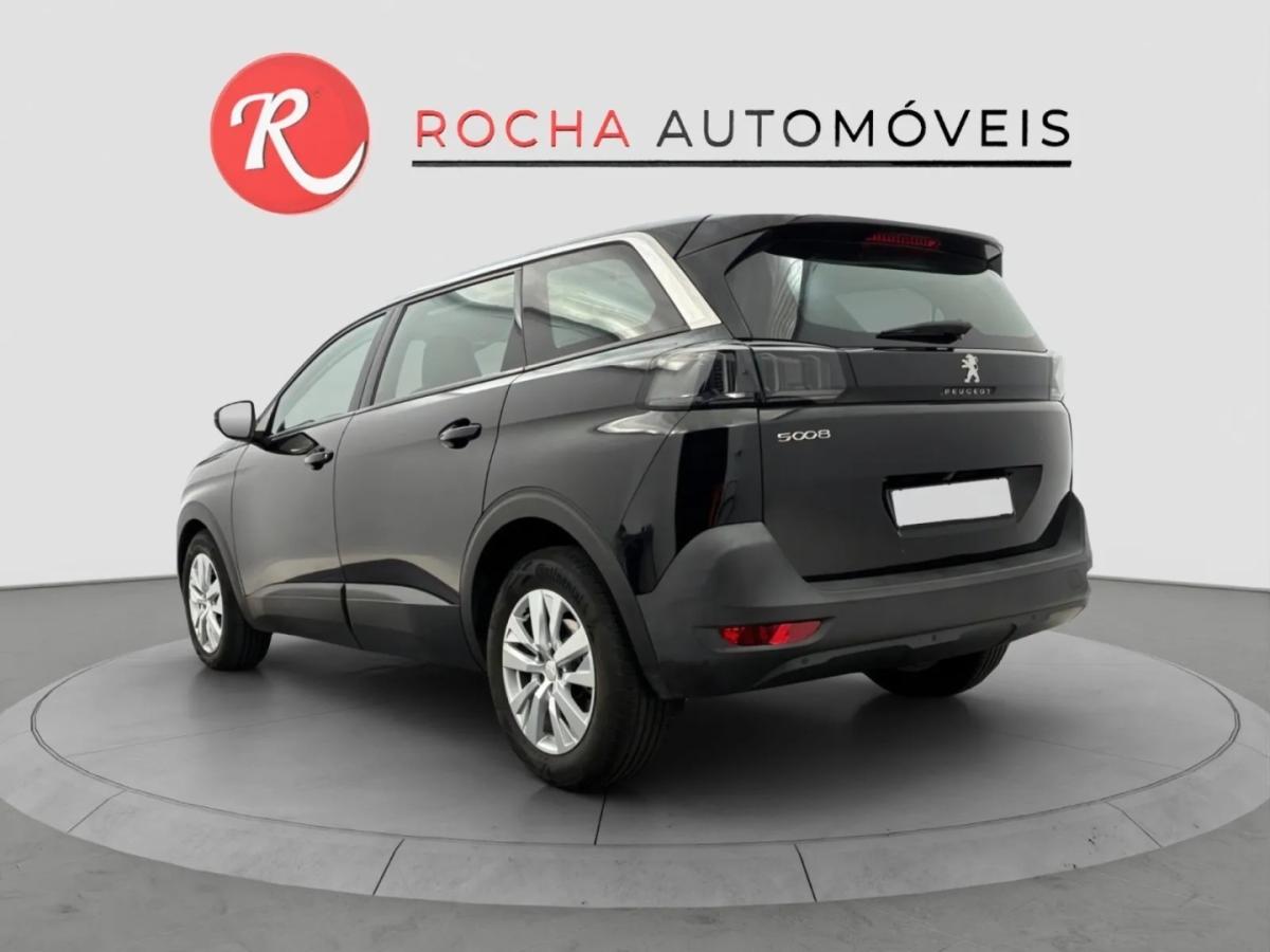 peugeot-5008-2023-gasolina-1199cc
