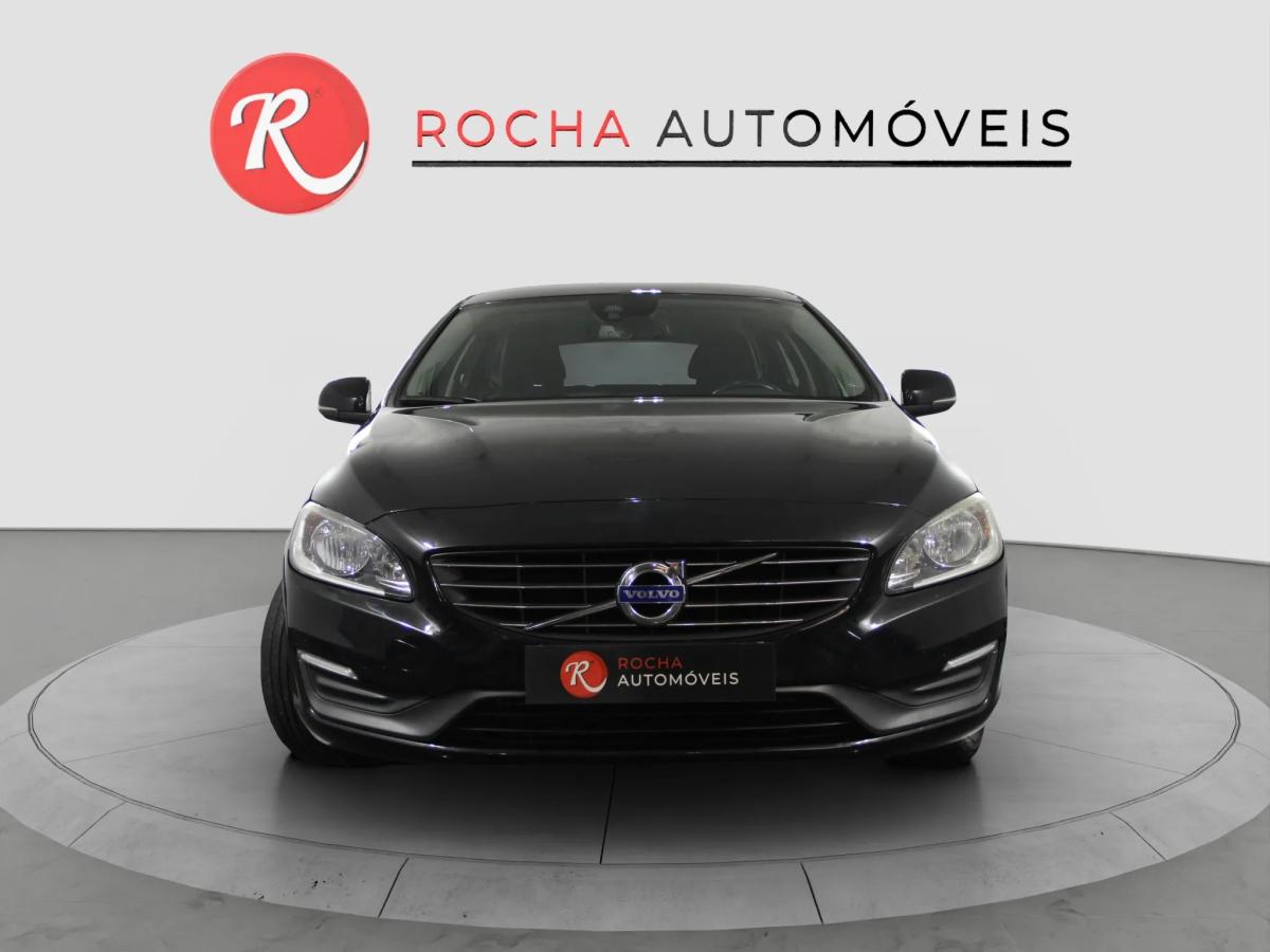 volvo-v60-2014-diesel-1560cc