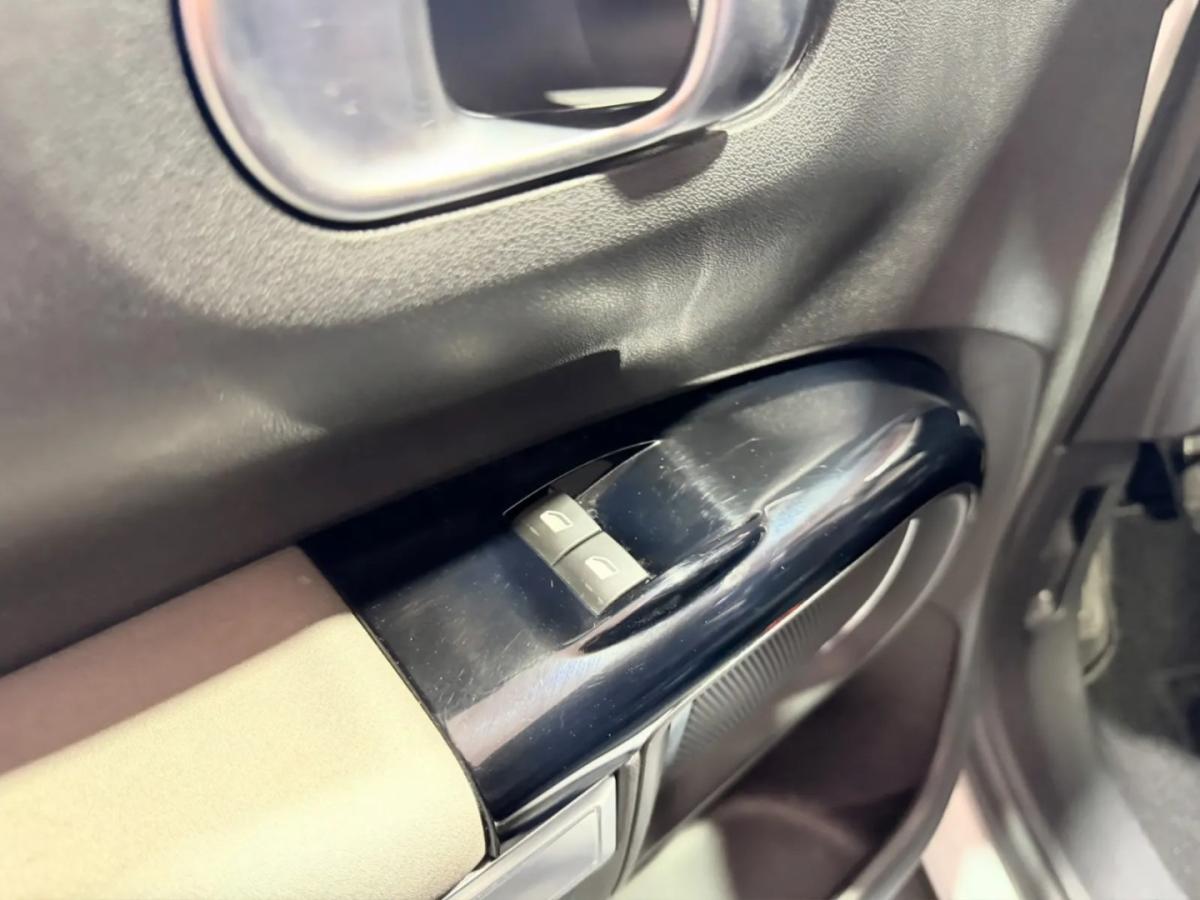 citroen-c4-cactus-2019-gasolina-1199cc
