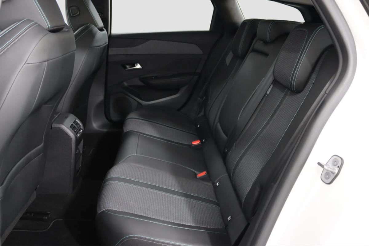 peugeot-308-sw-2024-gasolina-1199cc