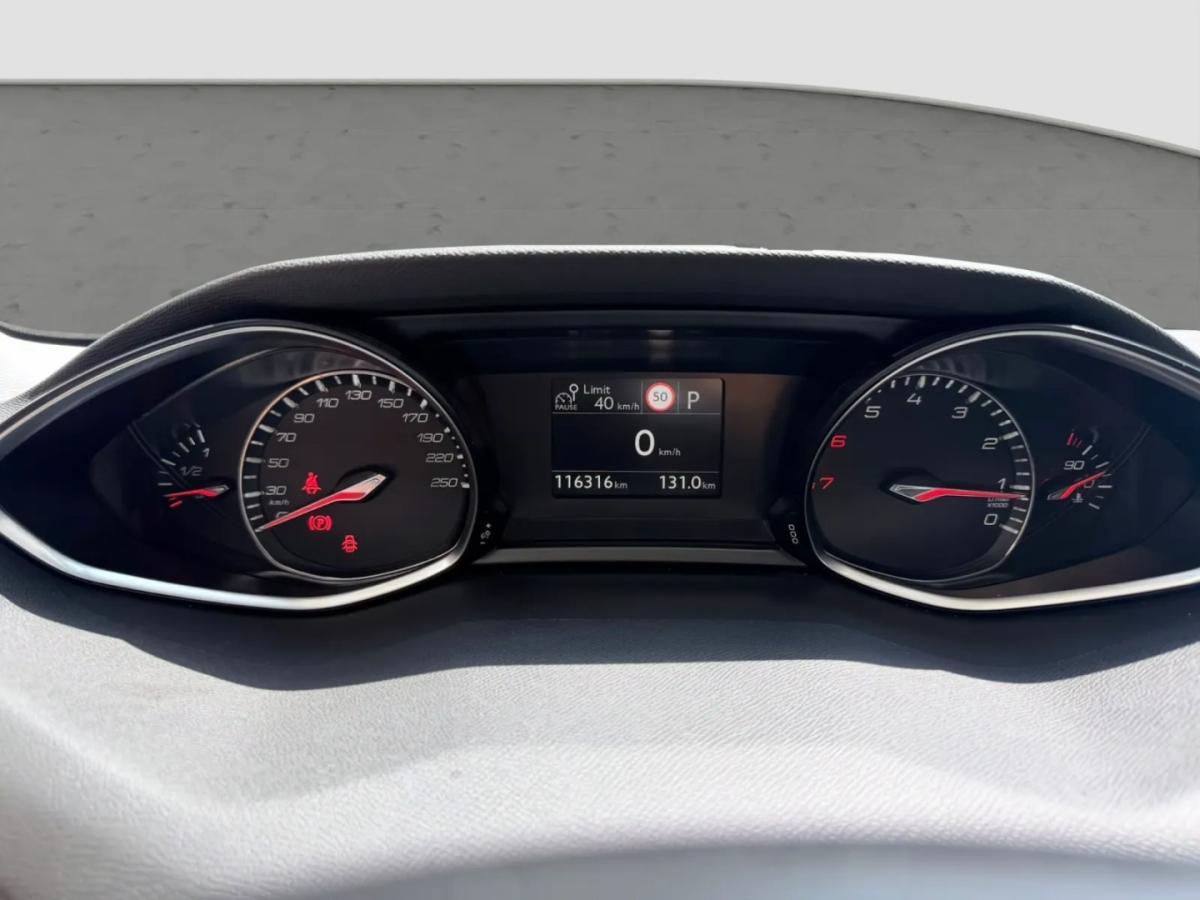 peugeot-308-sw-2018-gasolina-1199cc
