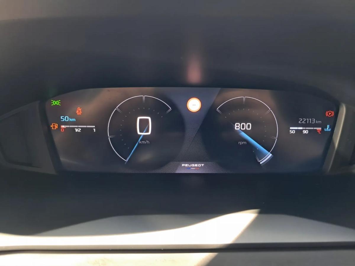 peugeot-2008-2025-gasolina-1199cc