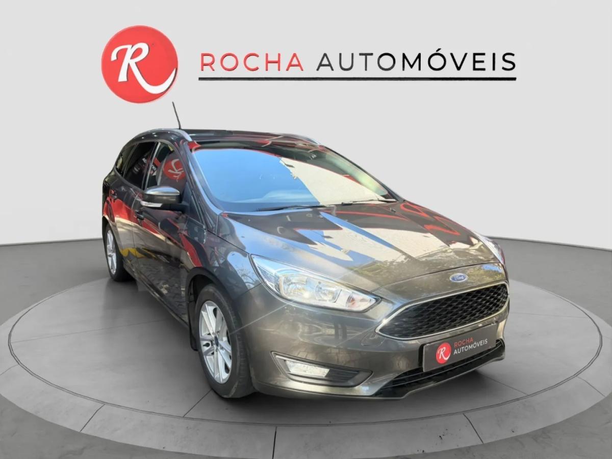 ford-focus-sw-2015-gasolina-999cc