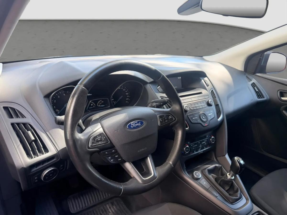 ford-focus-sw-2015-gasolina-999cc
