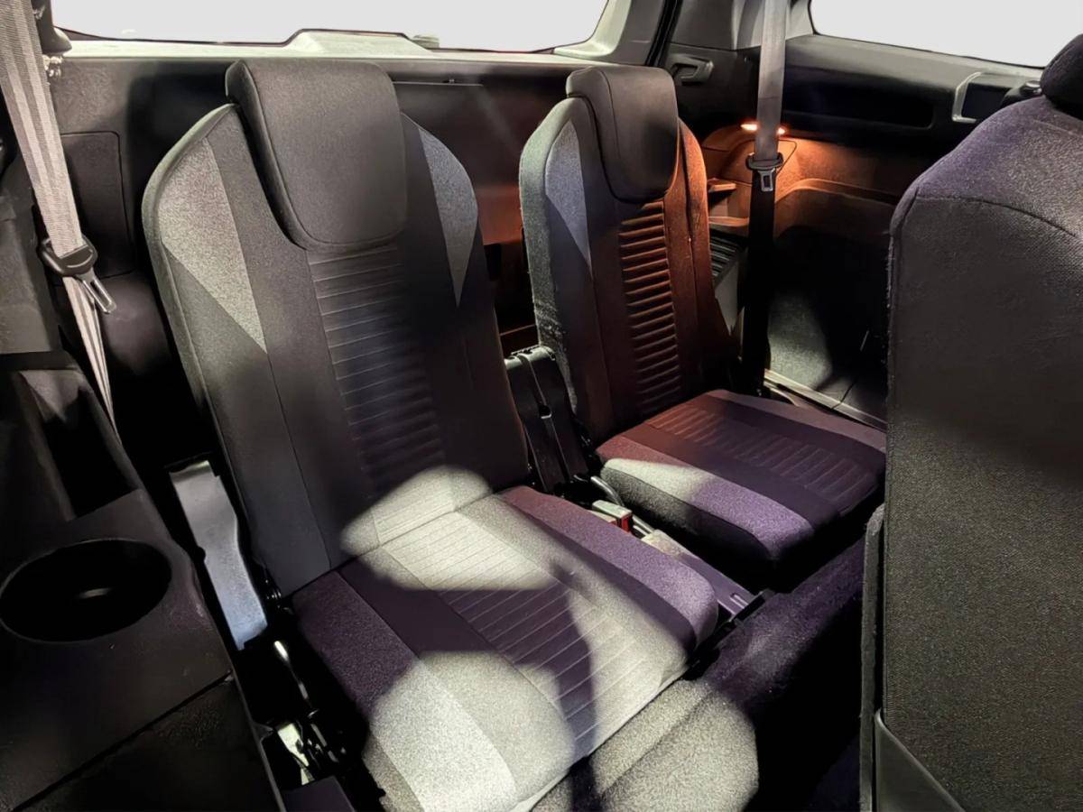 peugeot-5008-2021-gasolina-1199cc