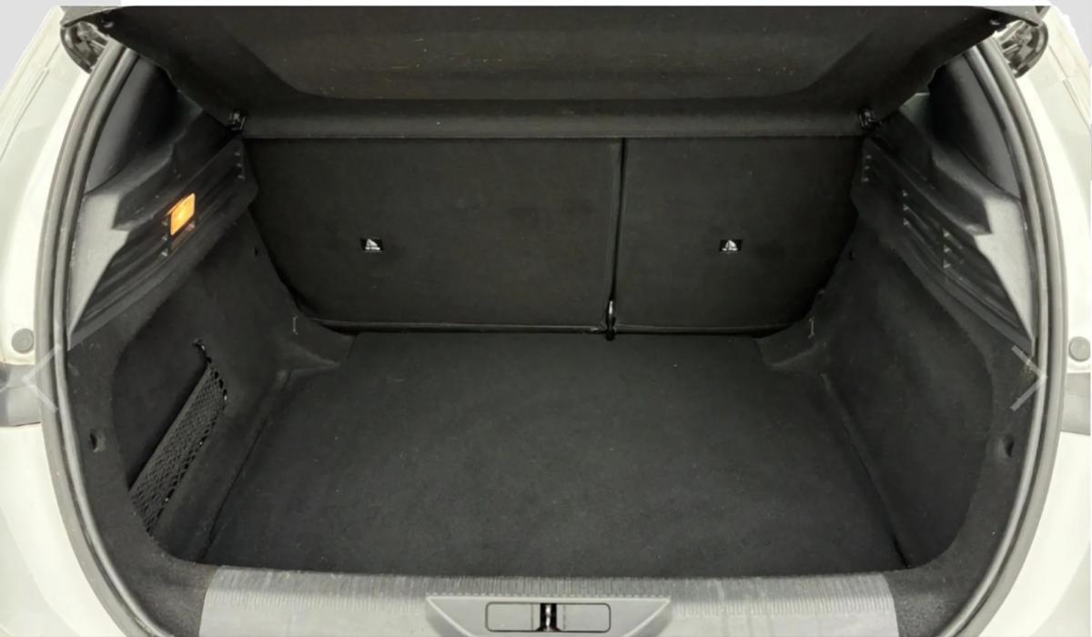 peugeot-308-2022-gasolina-1199cc