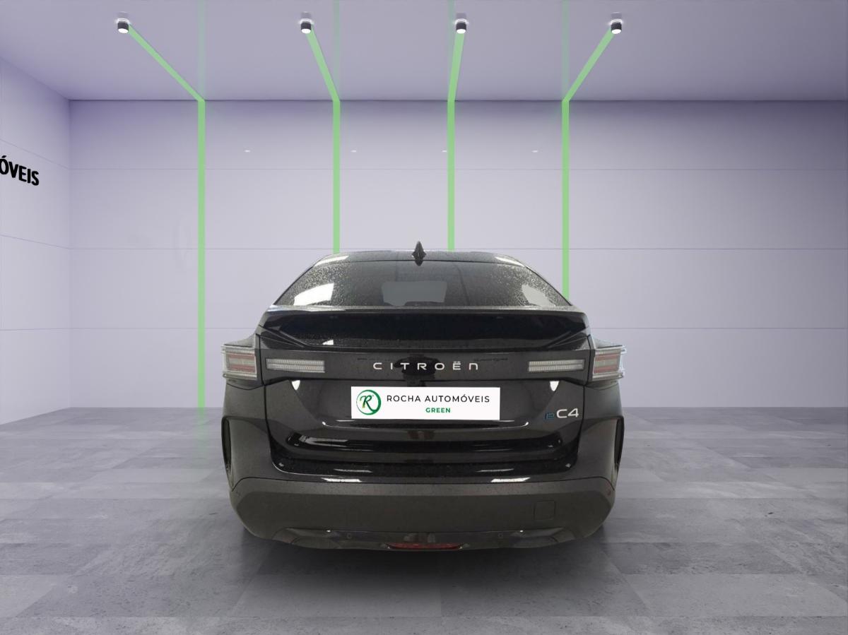 citroen-c4-2025-eletrico-500cc