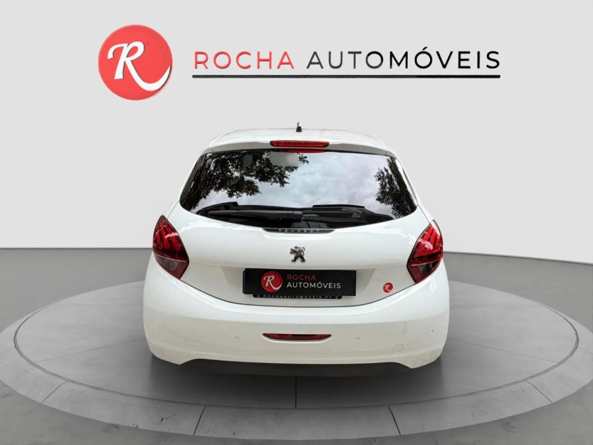 peugeot-208-2018-gasolina-1199cc