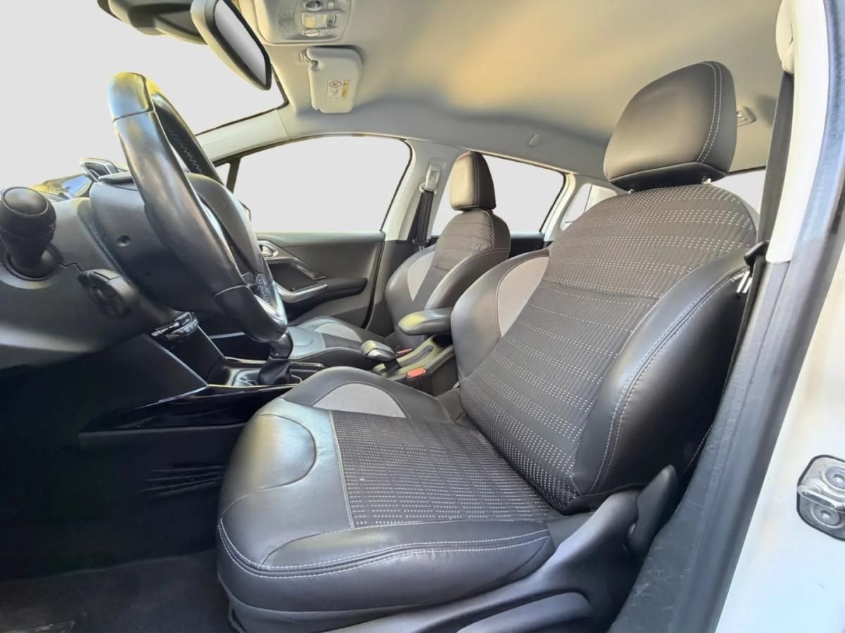 peugeot-2008-2018-gasolina-1199cc