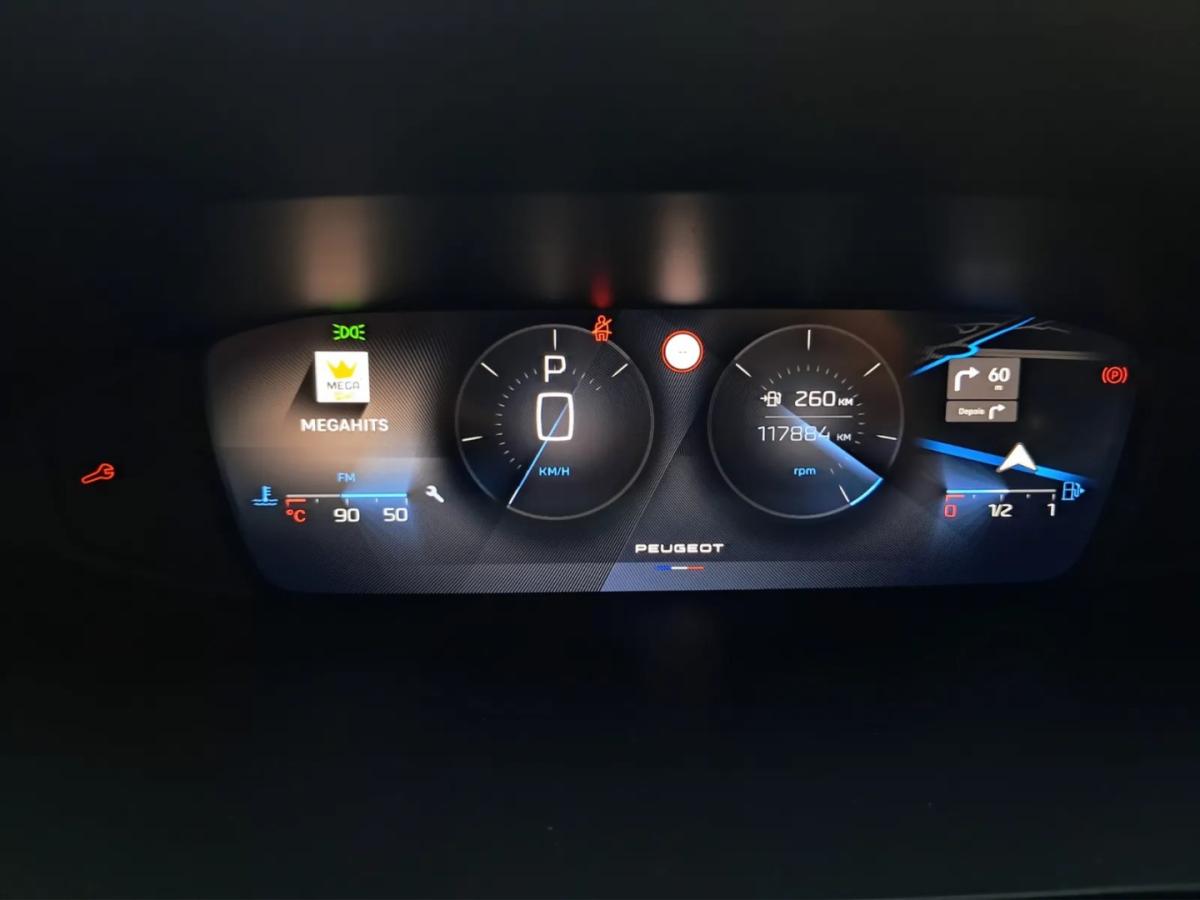 peugeot-308-sw-2023-gasolina-1199cc