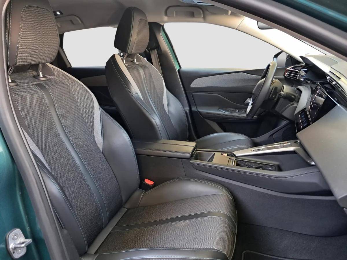 peugeot-308-sw-2023-gasolina-1199cc
