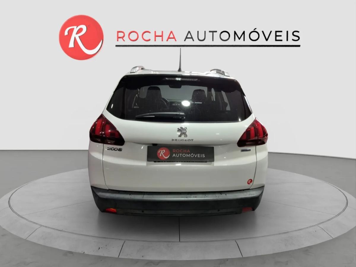 peugeot-2008-2016-gasolina-1199cc