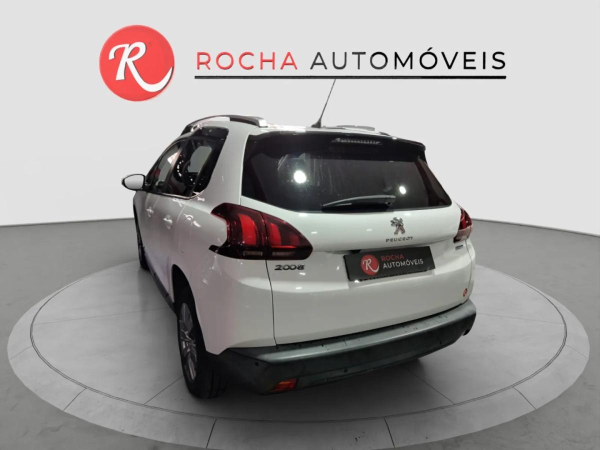 peugeot-2008-2016-gasolina-1199cc