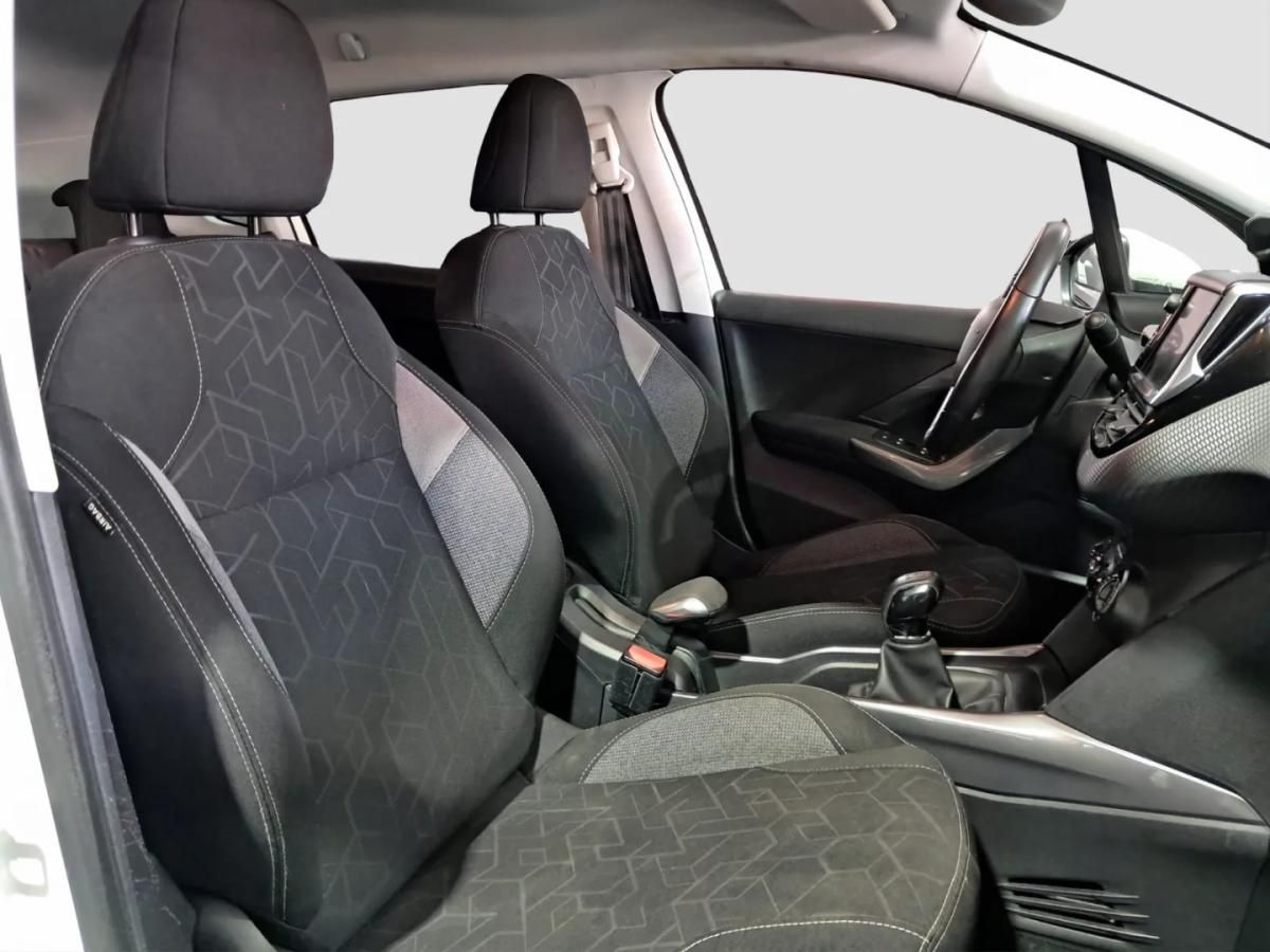 peugeot-2008-2016-gasolina-1199cc