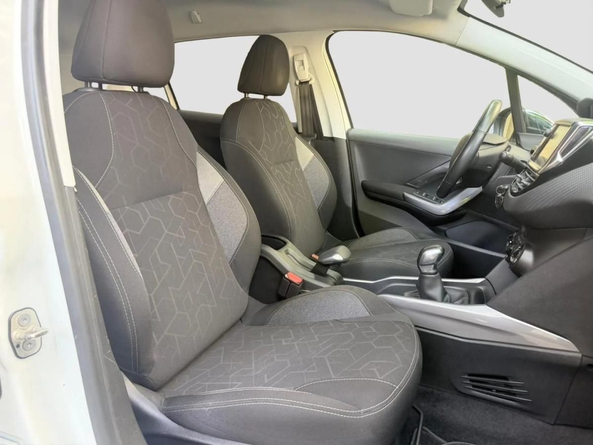 peugeot-2008-2017-gasolina-1199cc
