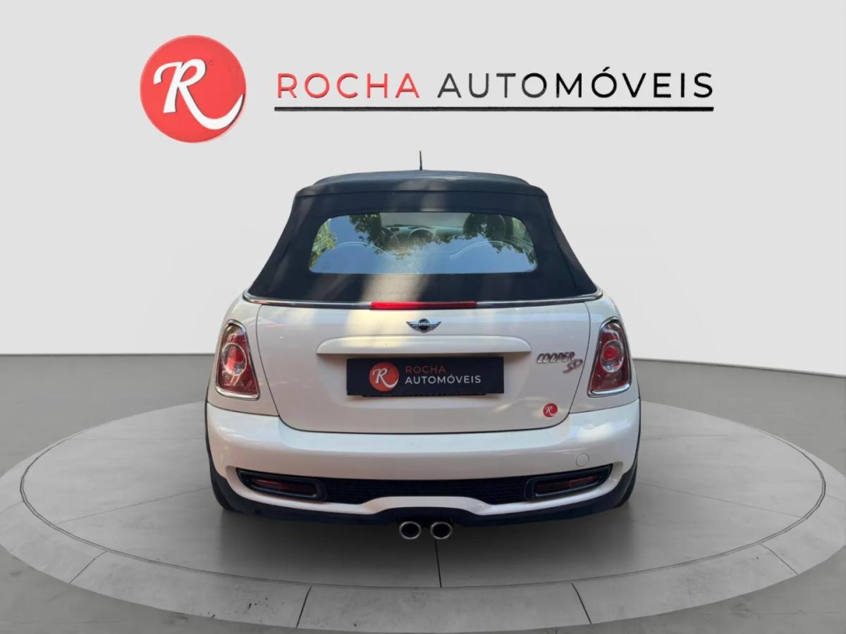 mini-cabrio-2012-diesel-1995cc