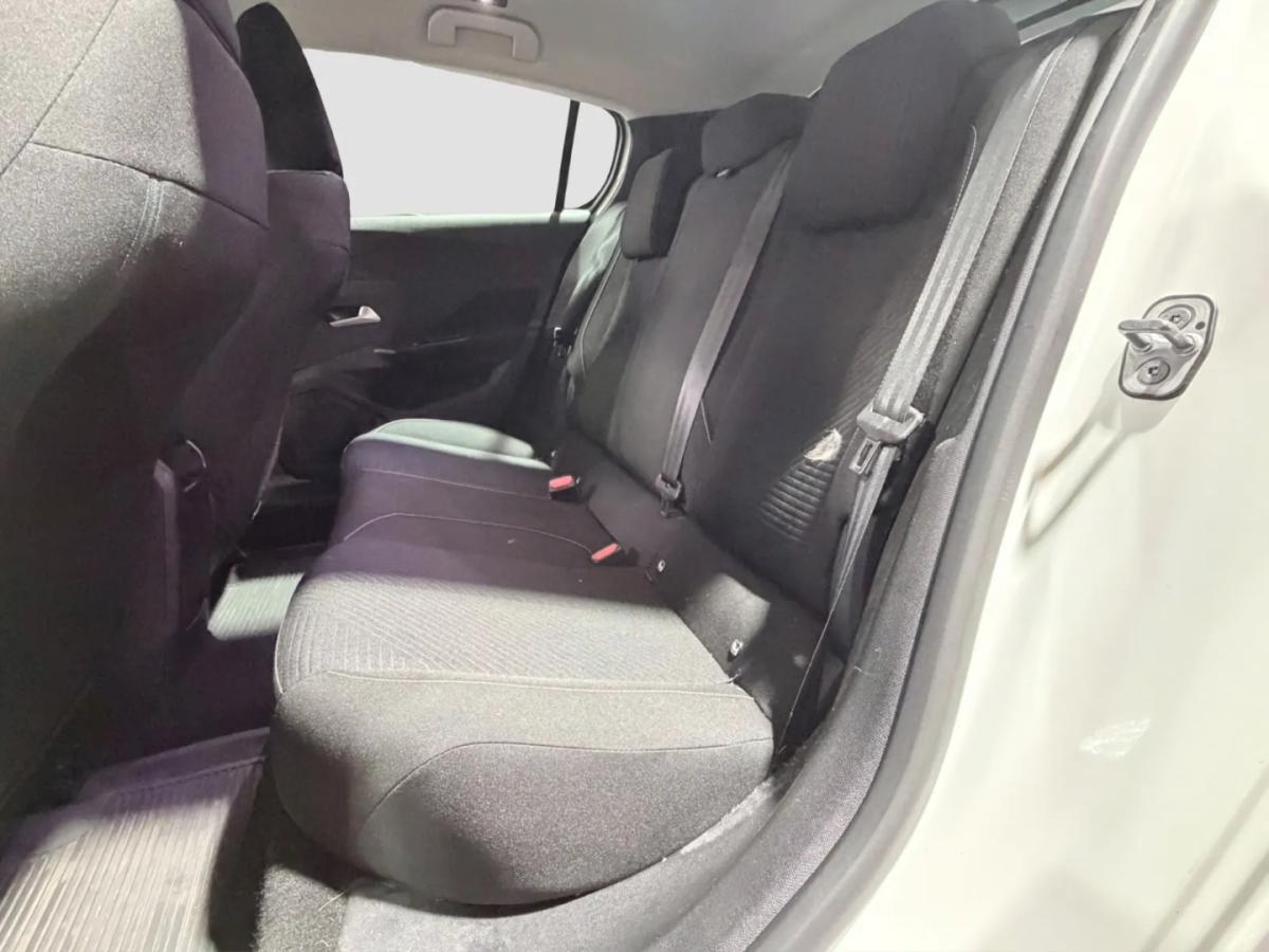 peugeot-308-2022-gasolina-1199cc
