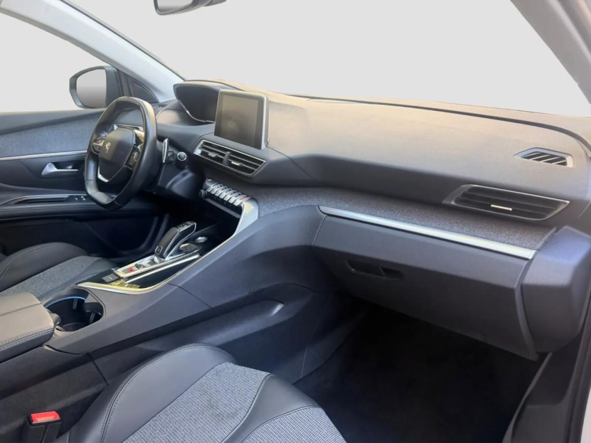peugeot-5008-2019-gasolina-1199cc