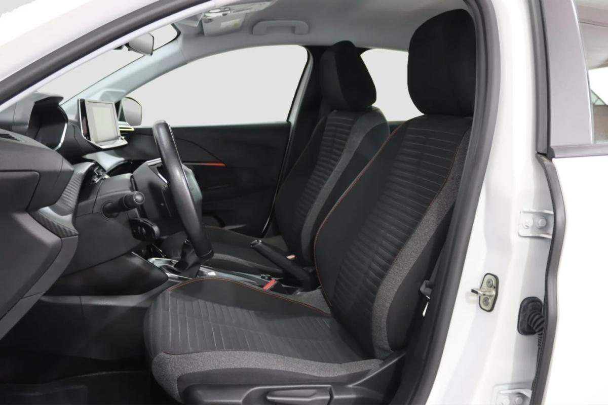 peugeot-208-2022-gasolina-1199cc