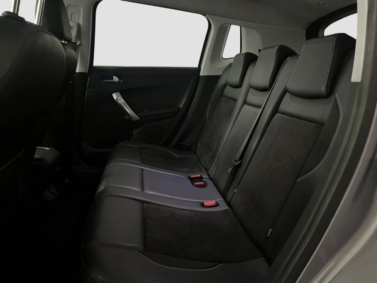 peugeot-2008-2017-gasolina-1199cc