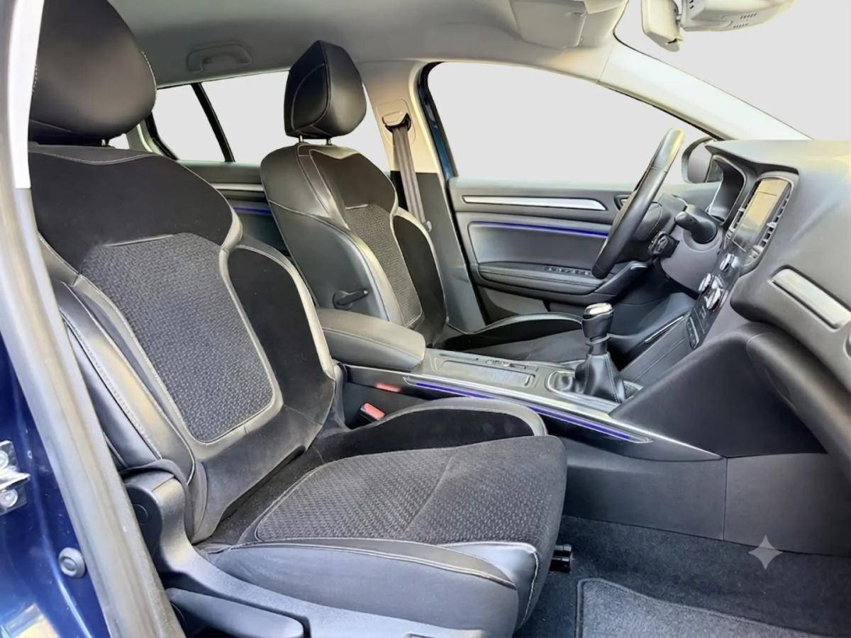 renault-megane-sport-tourer-2017-gasolina-1197cc