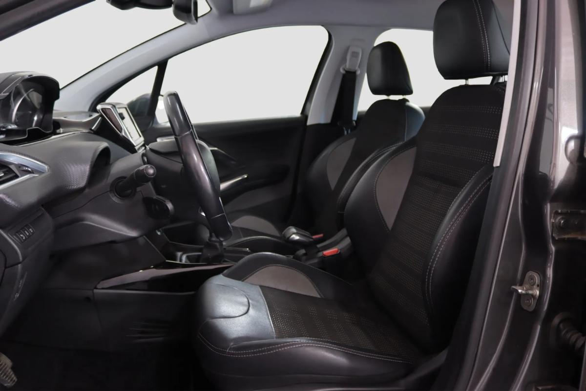 peugeot-2008-2018-gasolina-1199cc