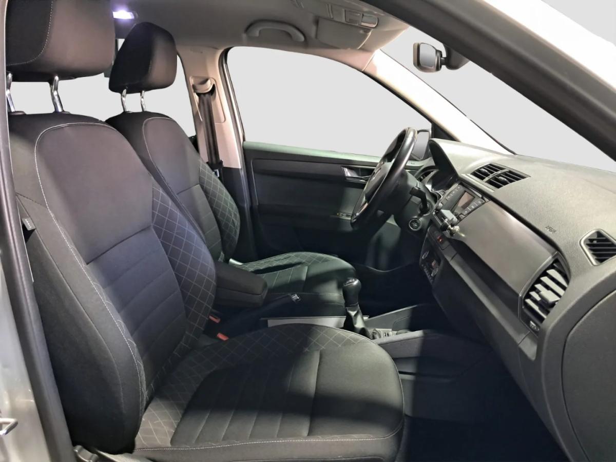 skoda-fabia-break-2017-diesel-1422cc
