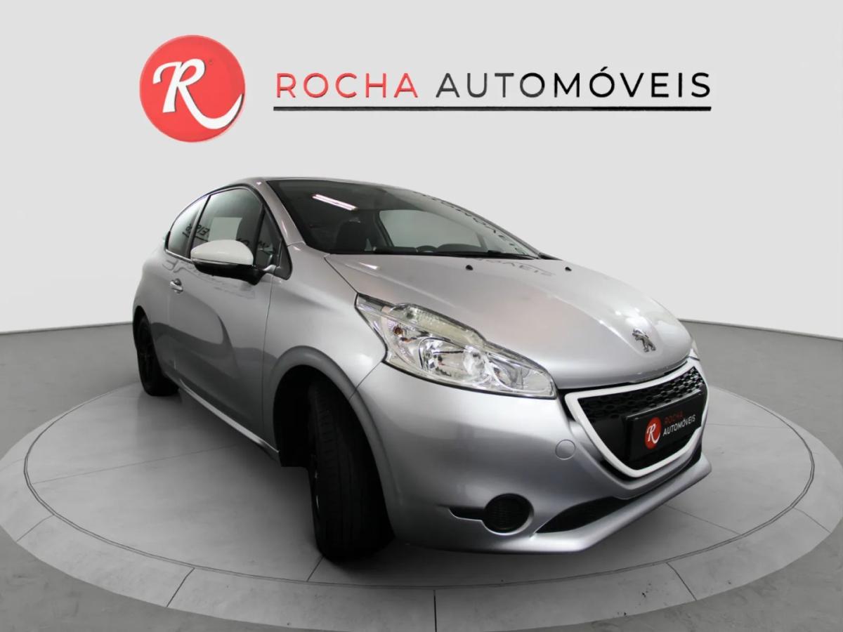 peugeot-208-2014-gasolina-999cc