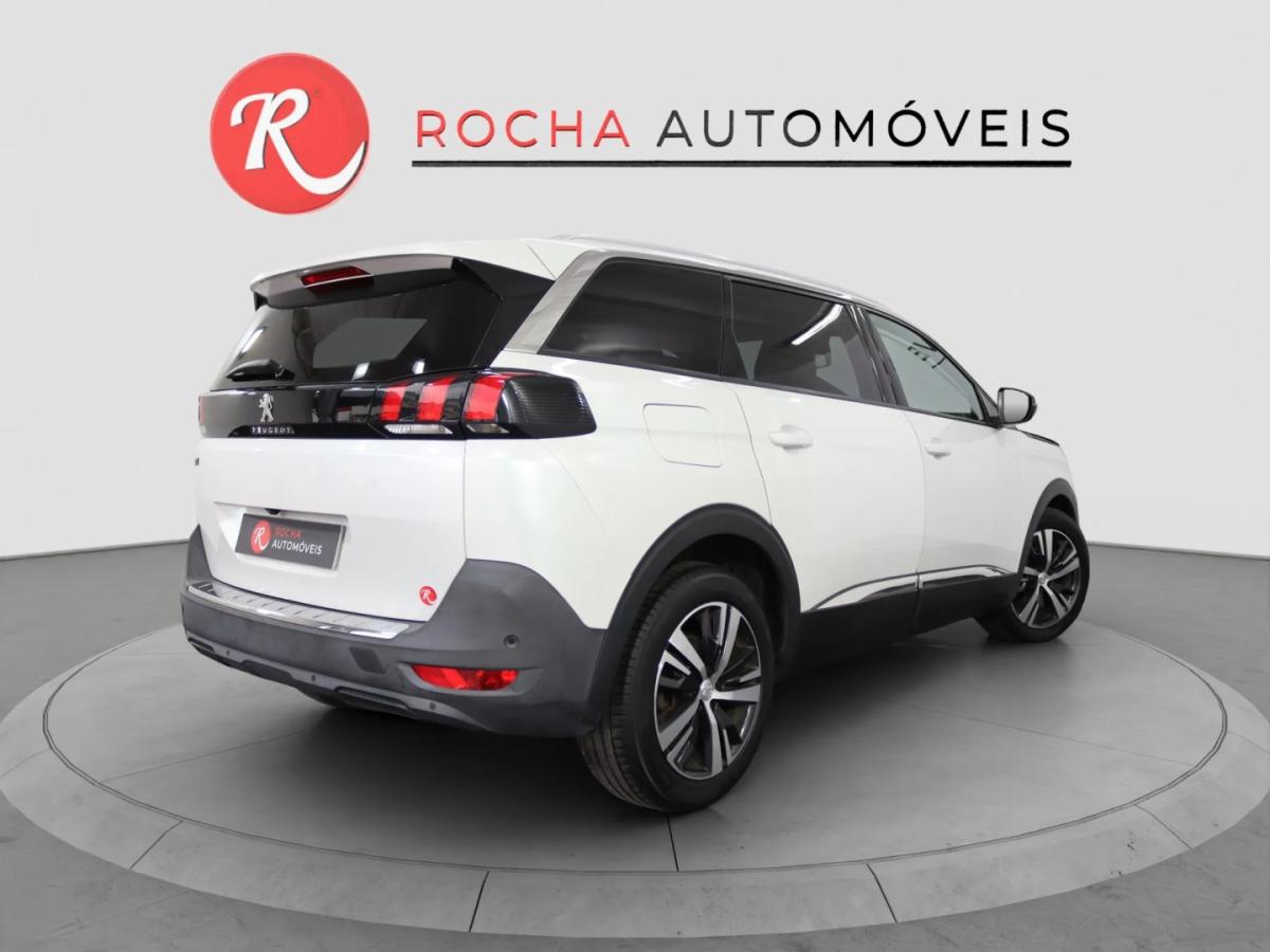 peugeot-5008-2019-gasolina-1199cc