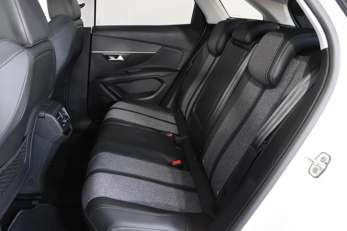 peugeot-5008-2019-gasolina-1199cc