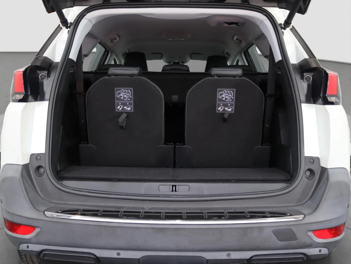 peugeot-5008-2019-gasolina-1199cc