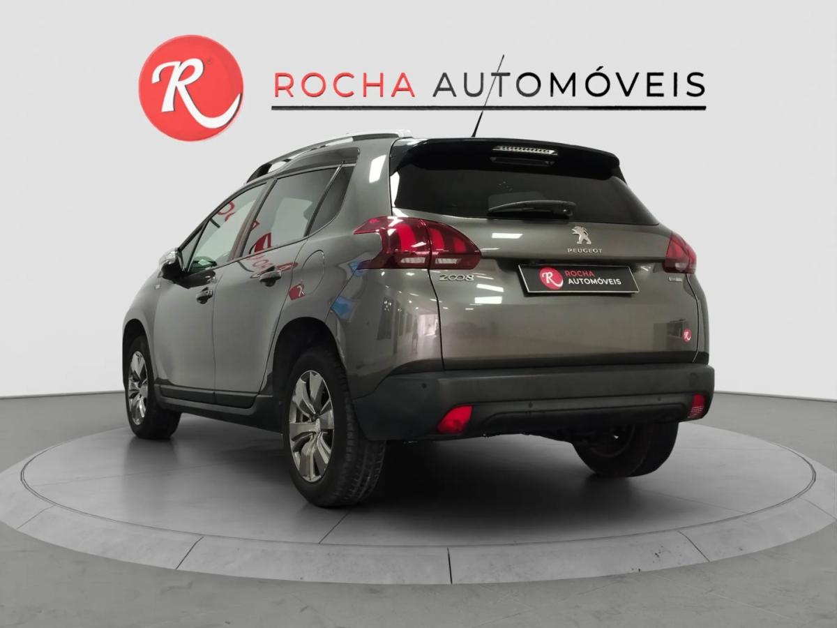 peugeot-2008-2018-gasolina-1199cc