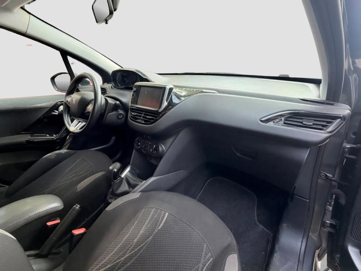 peugeot-208-2013-gasolina-999cc