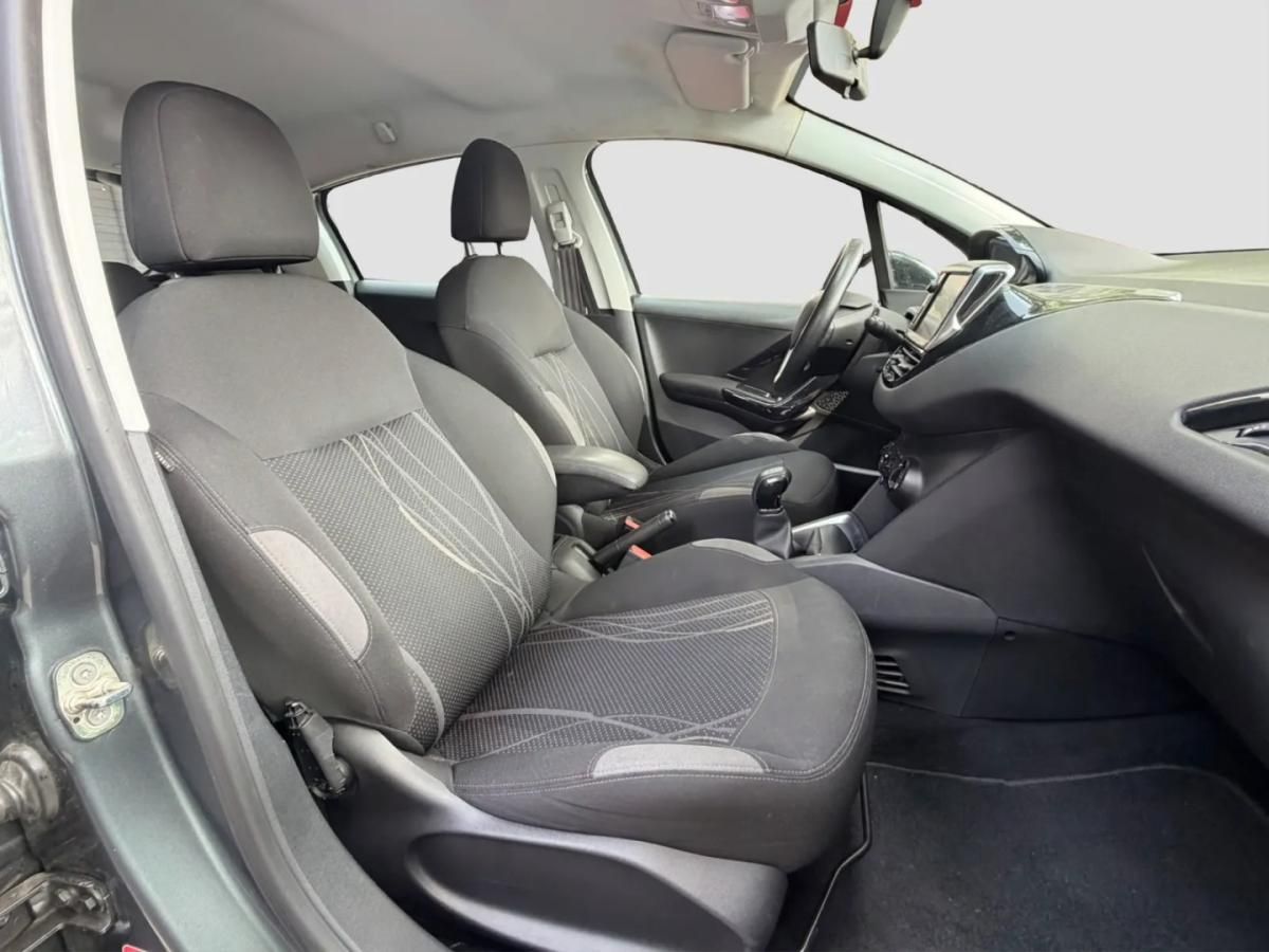peugeot-208-2013-gasolina-999cc