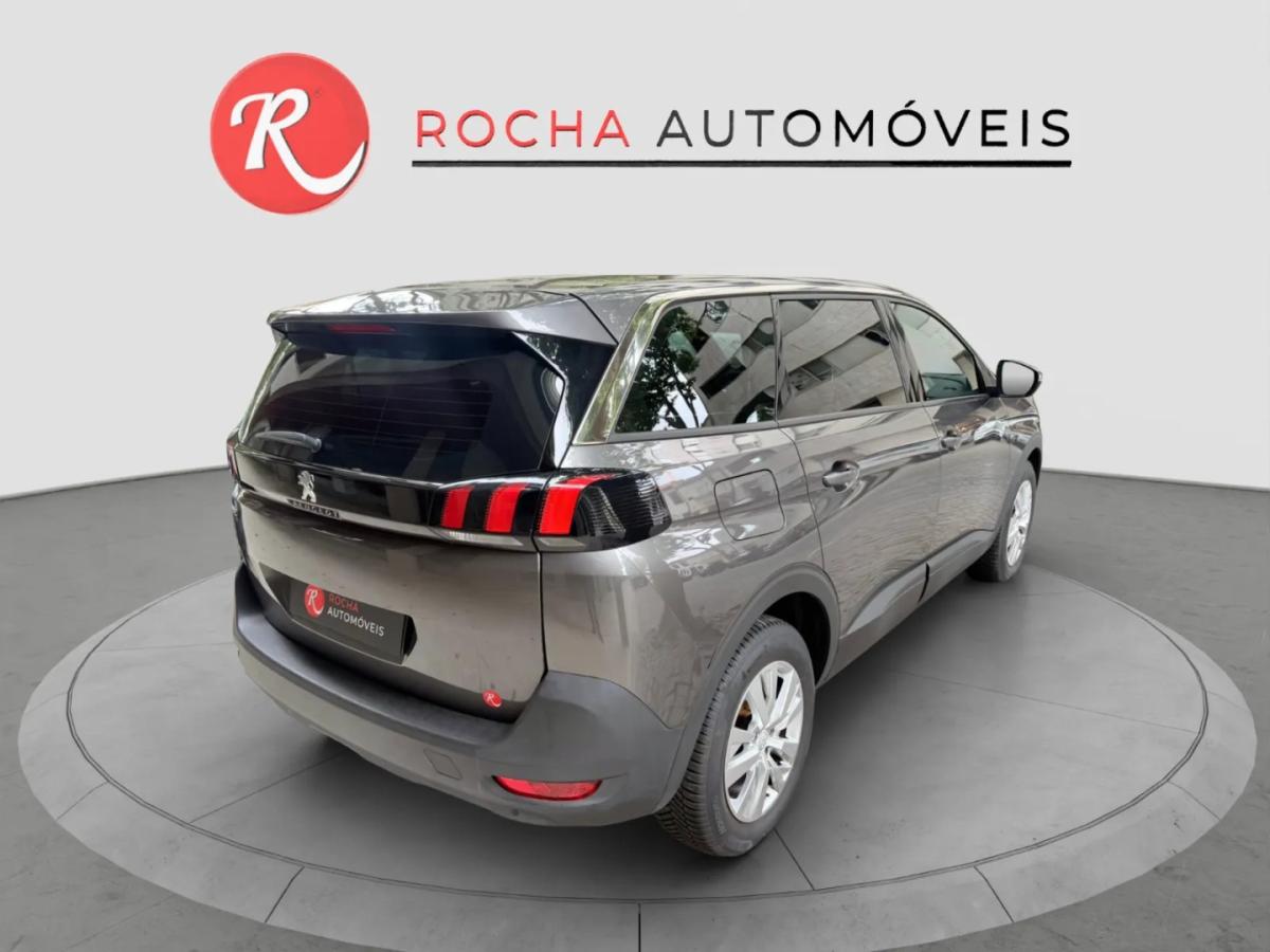 peugeot-5008-2023-gasolina-1199cc