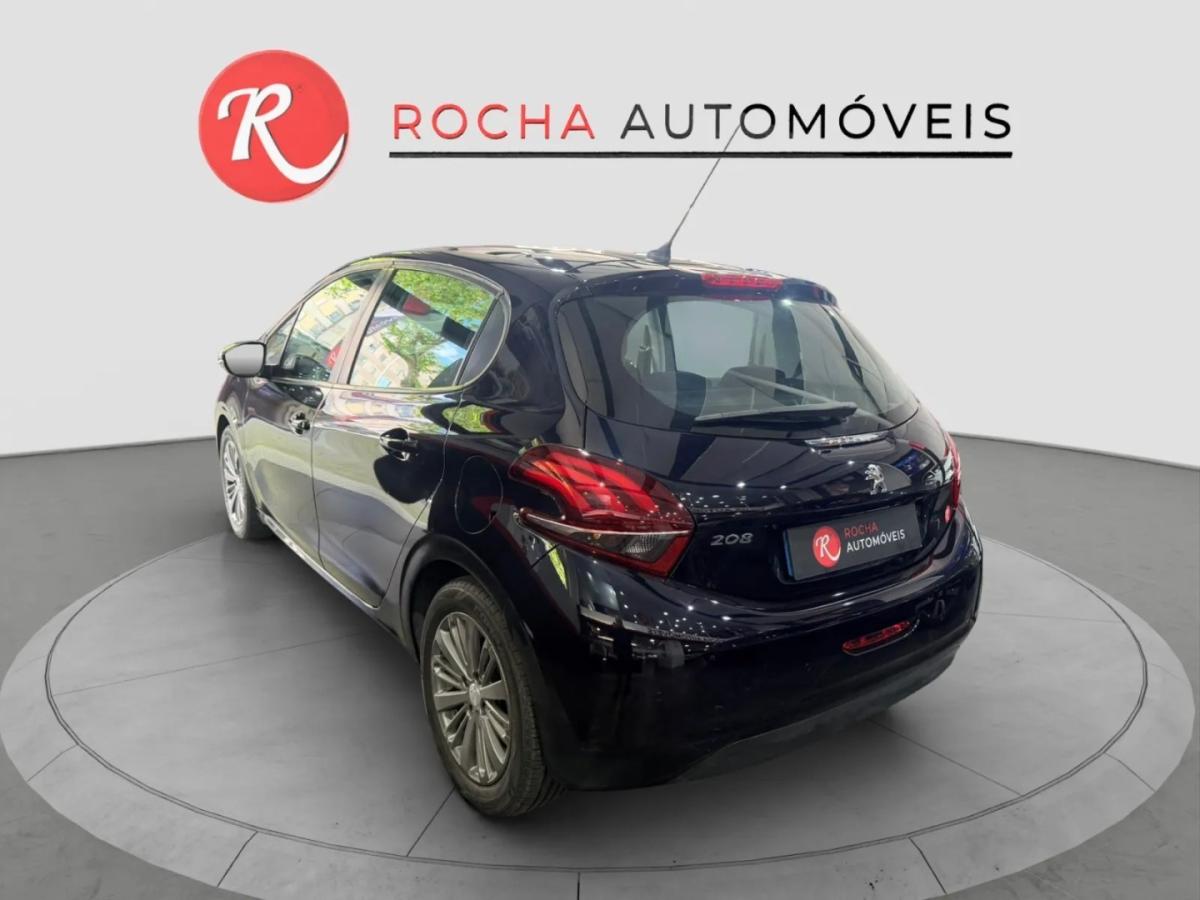 peugeot-208-2017-gasolina-1199cc