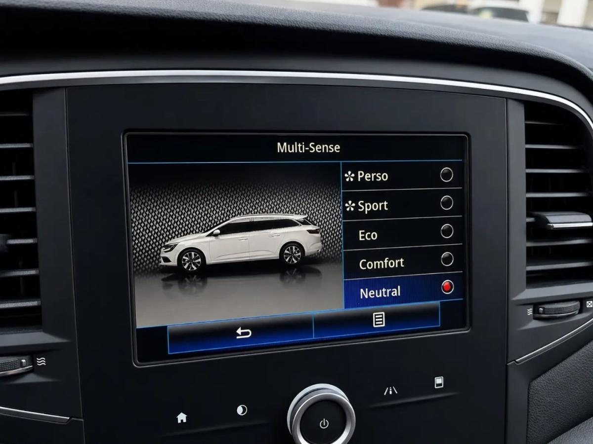 renault-megane-sport-tourer-2017-gasolina-1197cc