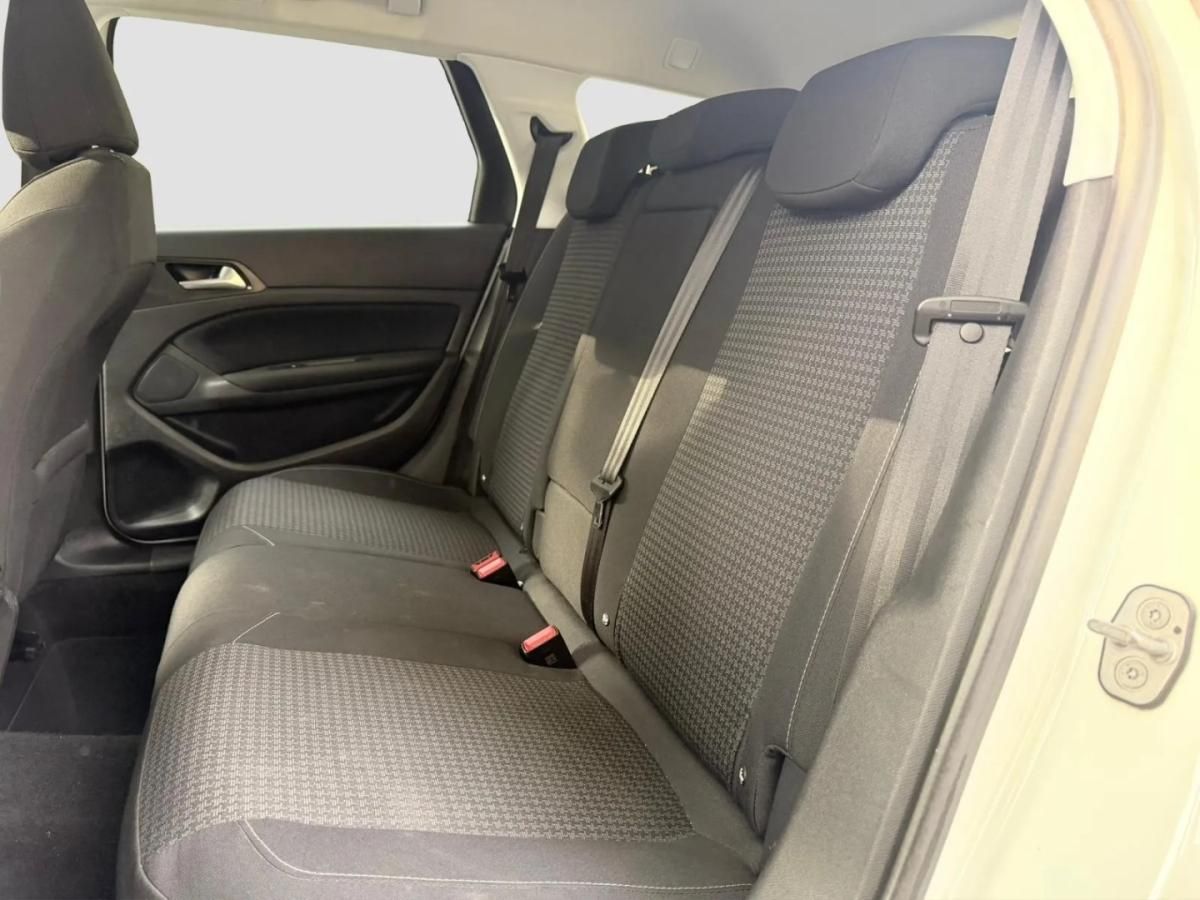 peugeot-308-sw-2017-gasolina-1199cc
