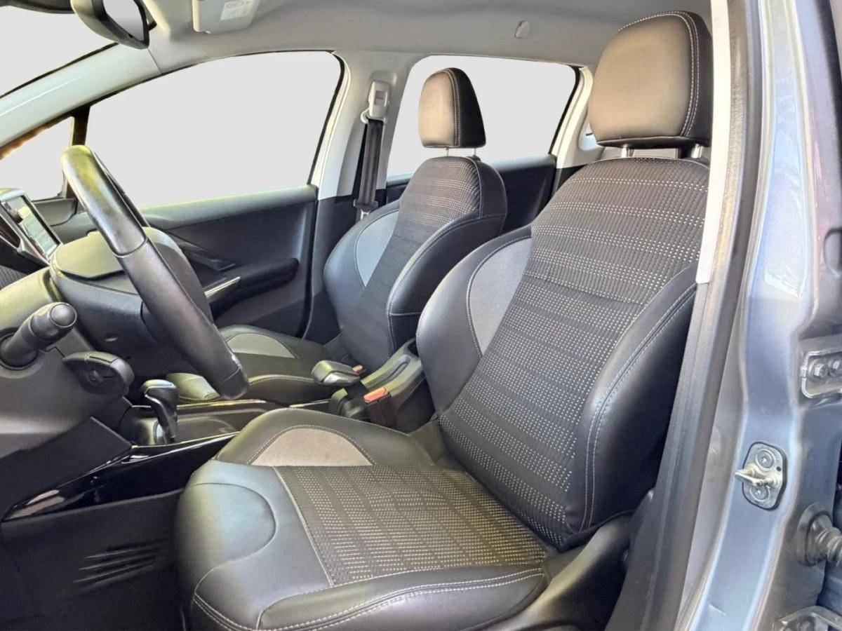 peugeot-2008-2018-gasolina-1199cc