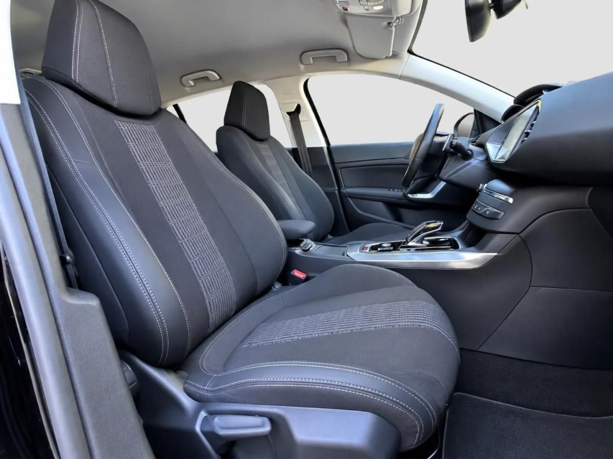 peugeot-308-2020-gasolina-1199cc