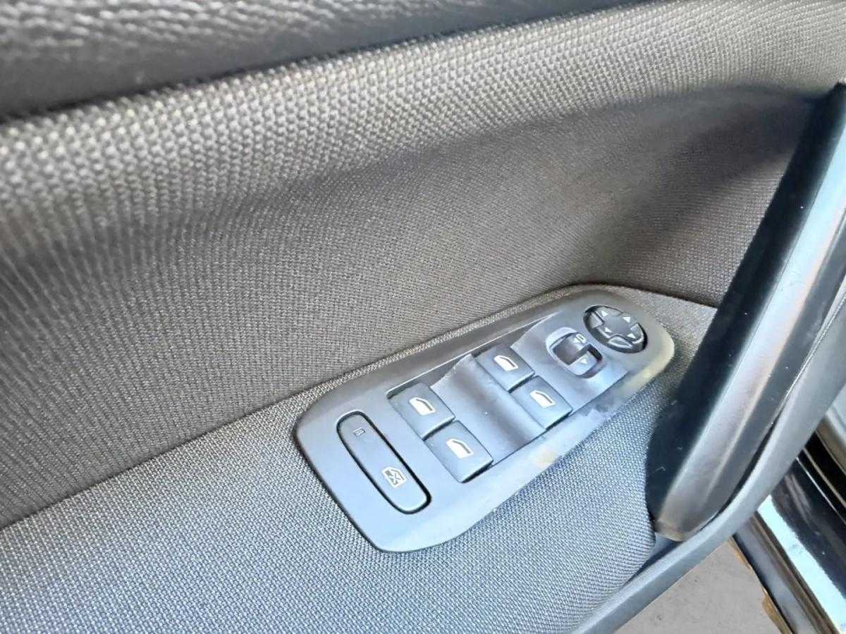 peugeot-308-2020-gasolina-1199cc