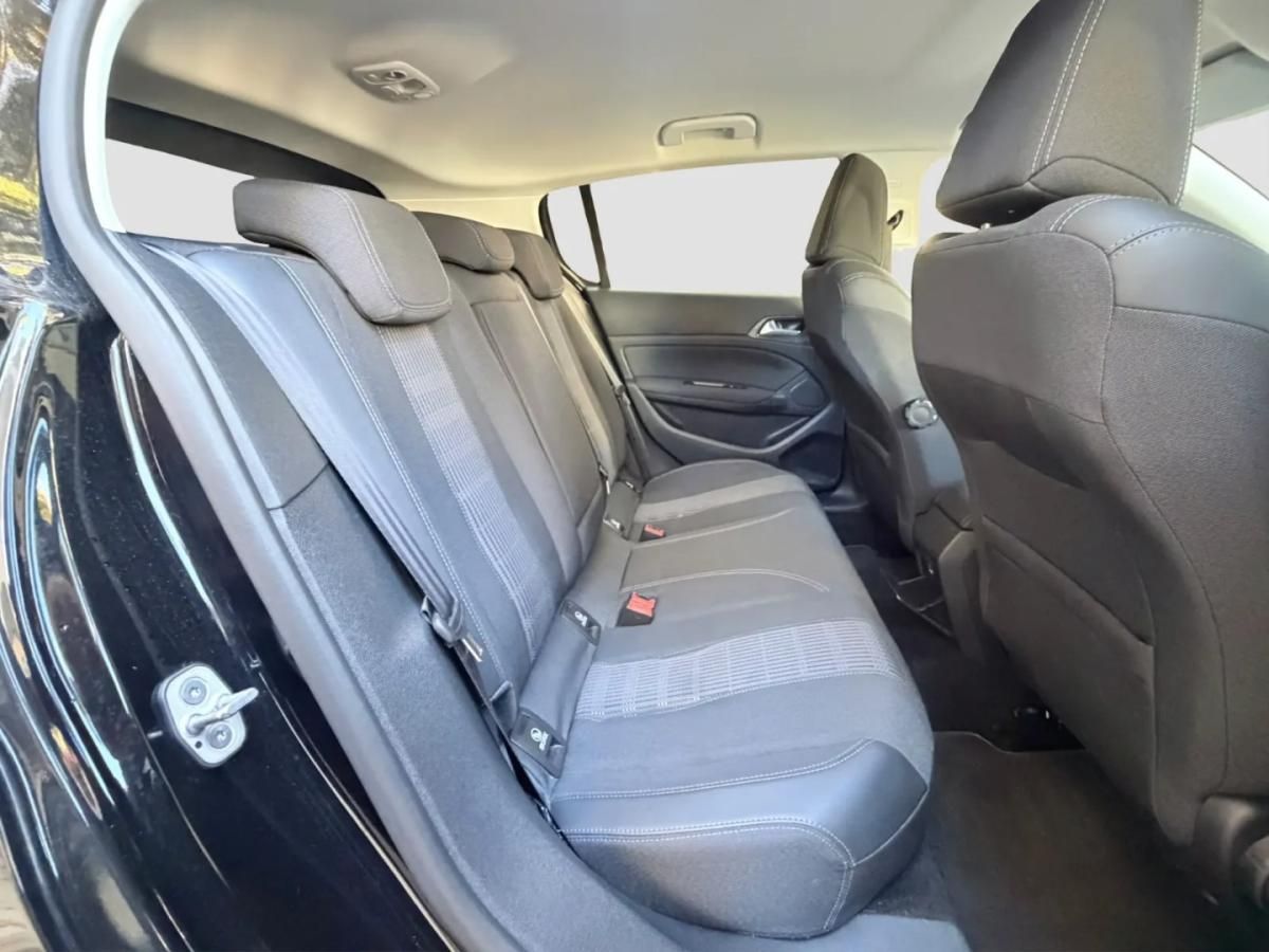 peugeot-308-2020-gasolina-1199cc